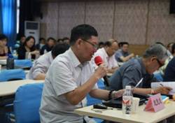 说明: F:\农田除涝组合工程成套技术\2013年项目技术研讨会\会议照片\徐景东\IMG_8813.JPG