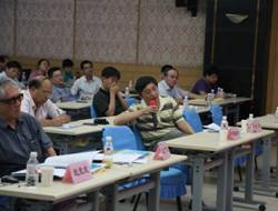 说明: F:\农田除涝组合工程成套技术\2013年项目技术研讨会\会议照片\徐景东\IMG_8821.JPG